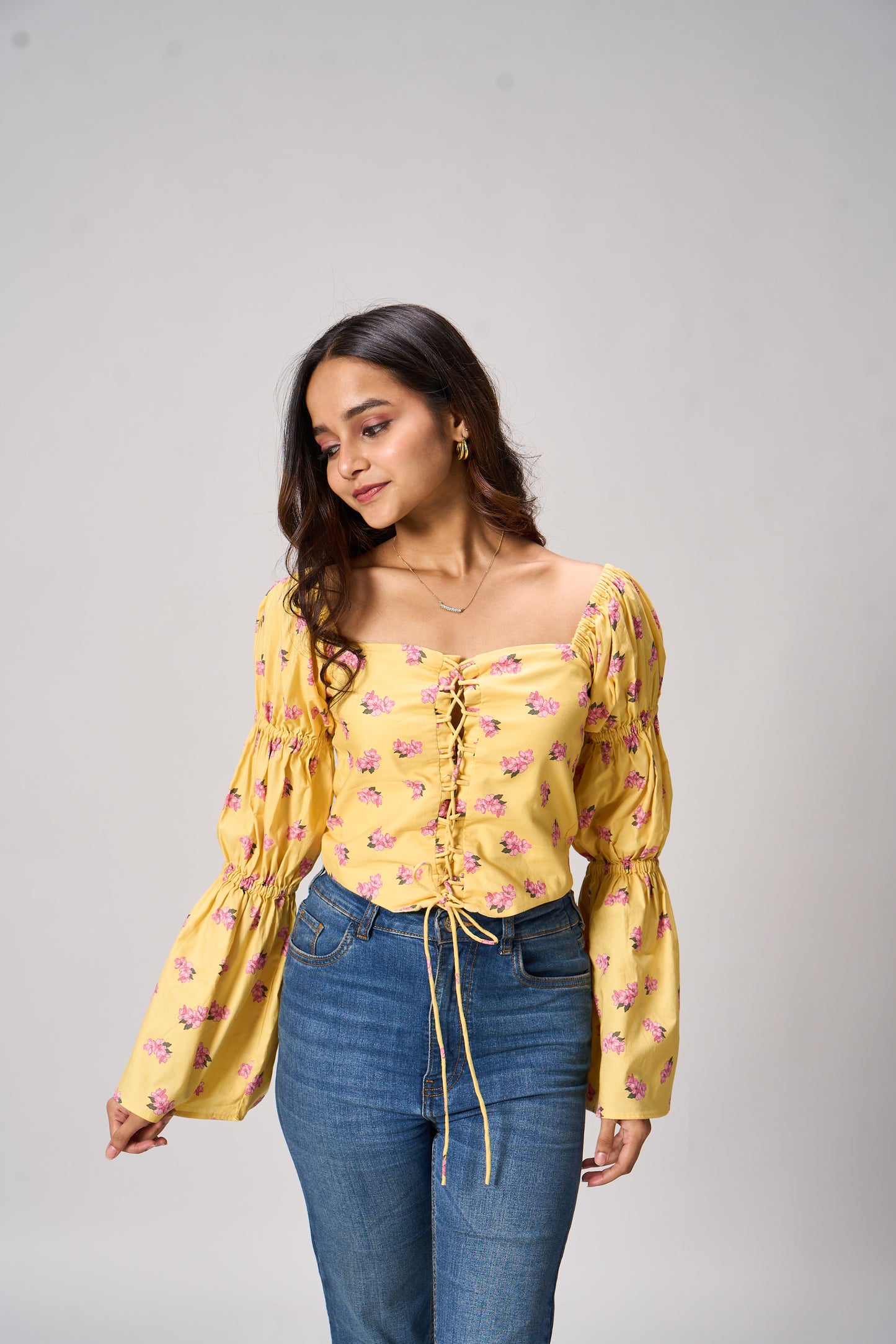 DELIA TOP
